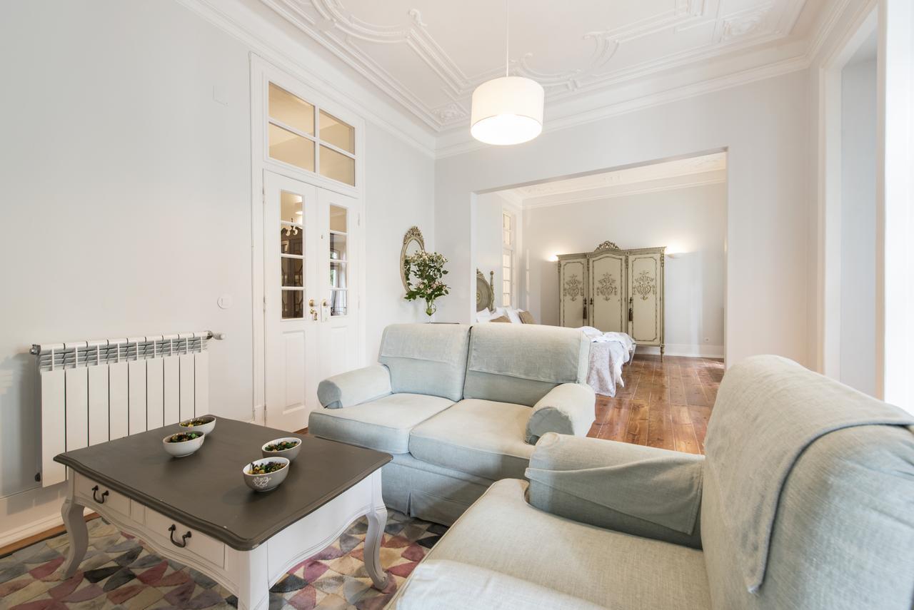 Alojamento de Acomodação e Pequeno-almoço Lapa Suites 3*